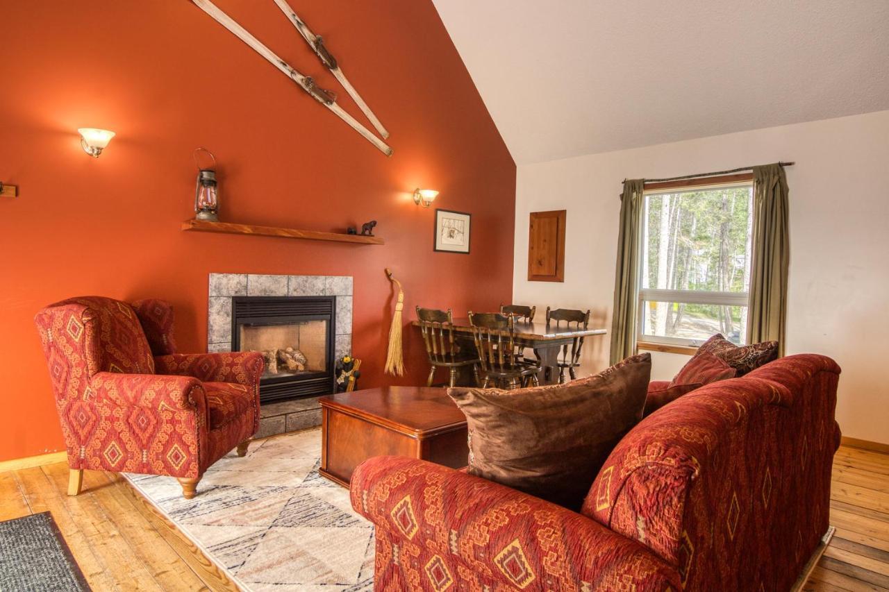 Timbers Resort Fairmont Hot Springs Extérieur photo