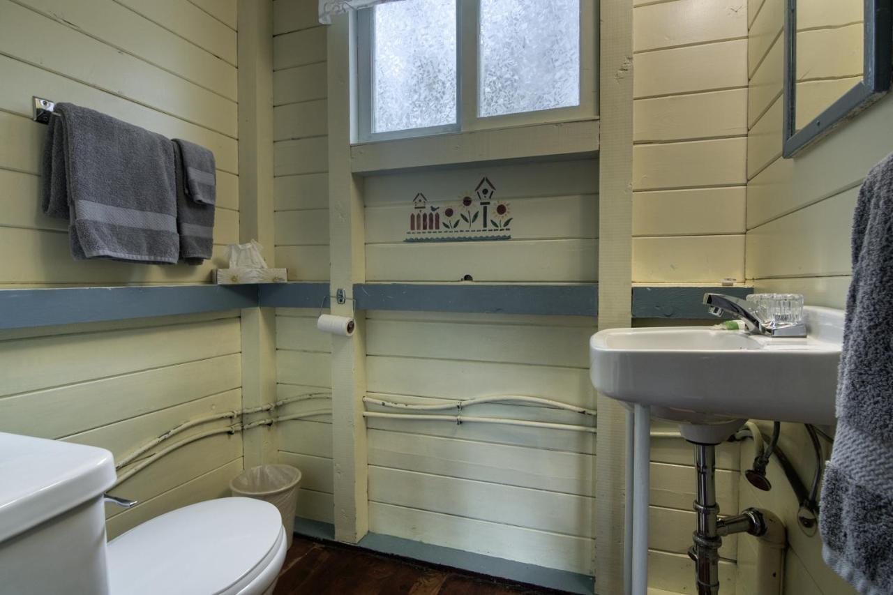 Timbers Resort Fairmont Hot Springs Extérieur photo