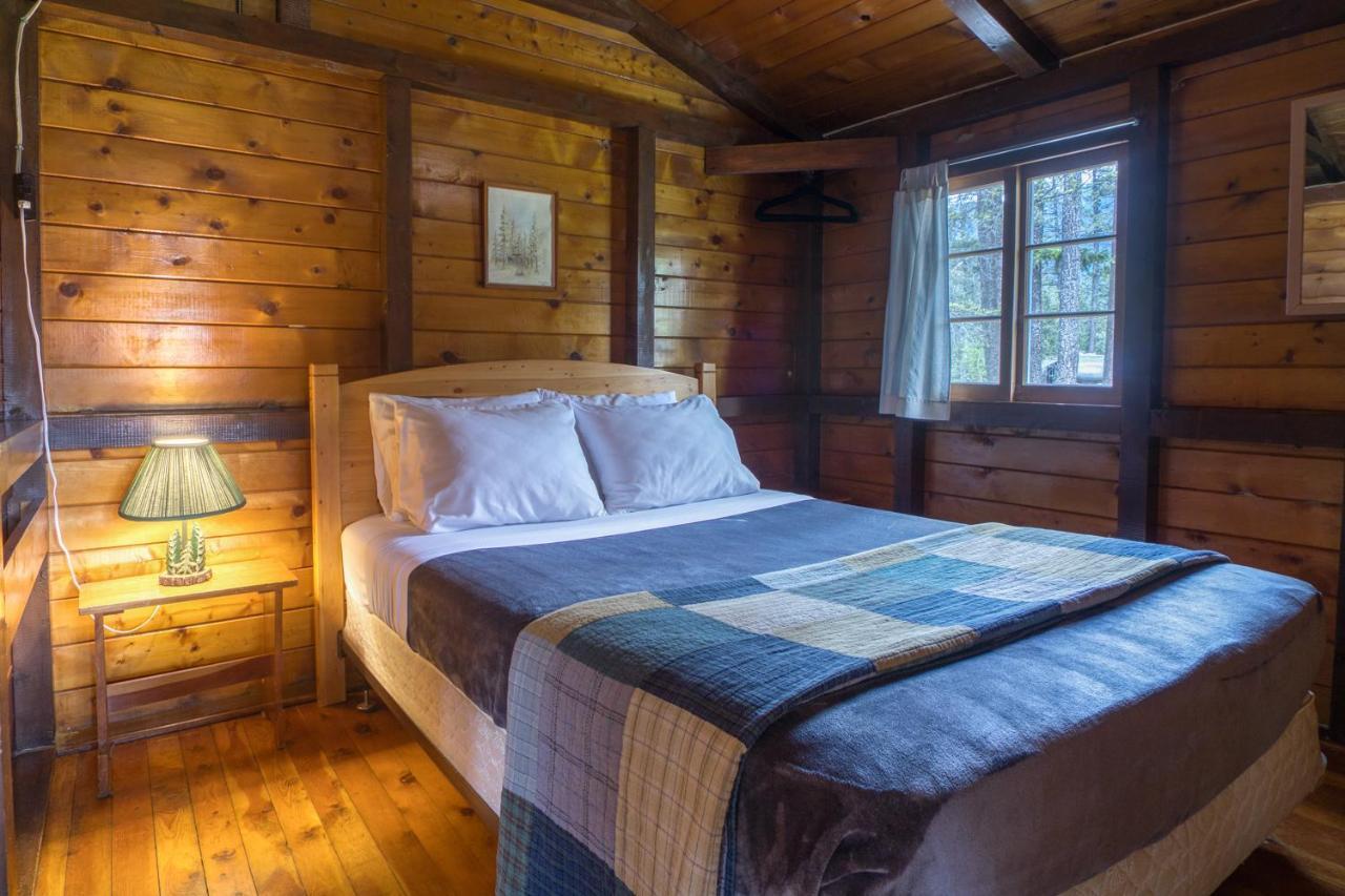 Timbers Resort Fairmont Hot Springs Extérieur photo